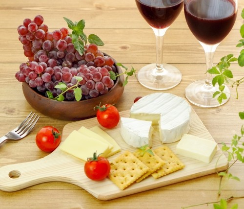 お家で楽しむ カルディのおすすめワイン 厳選おつまみ ワインやワインイベントの総合サイト Vinoteras ヴィノテラス